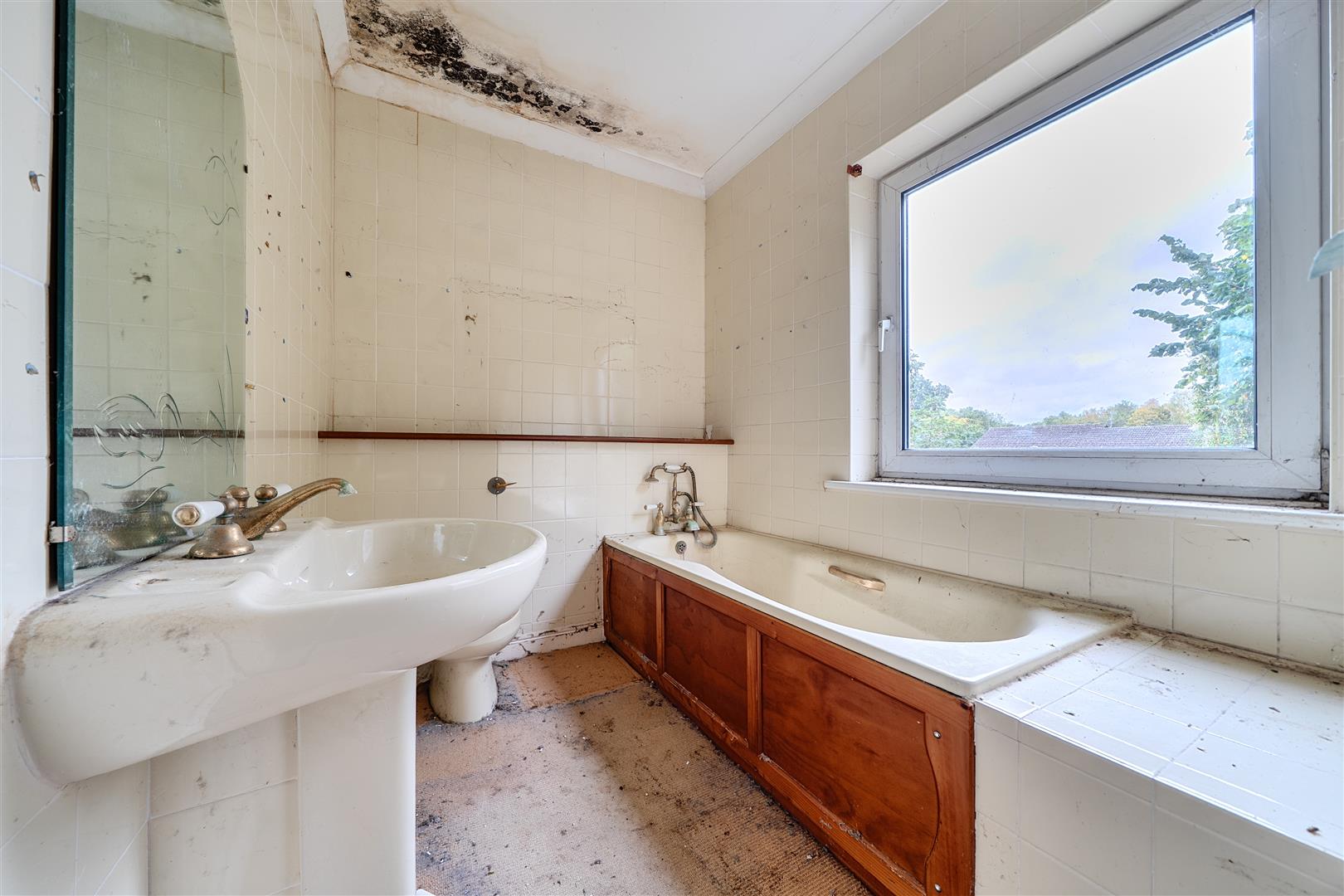 Farthings, Fox Lane, Oswestry, SY11 4FU